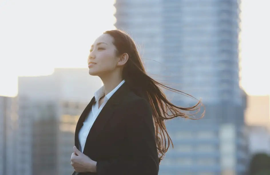 10 Wege, Wie Du Dein Selbstbewusstsein im Alltag Stärkst